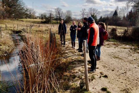 Visite sur le terrain apr&egrave;s le comit&eacute; de pilotage