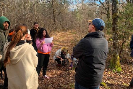 Les jeunes d'Unis-Cité au Marais !